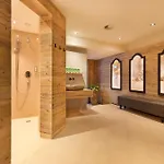 Haberl Hotel *
